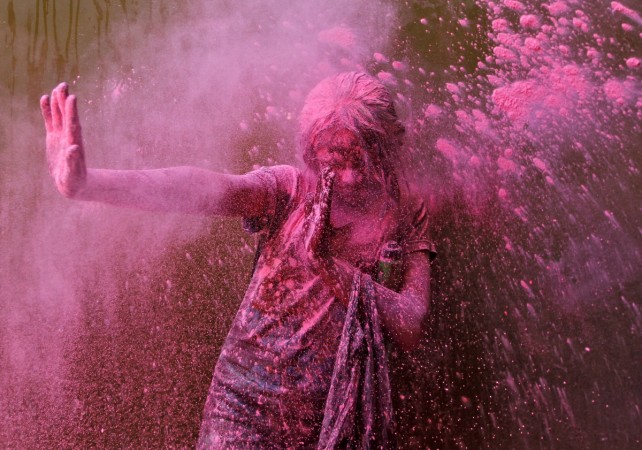 'Bura Maano, Holi Hai': Why the Festival Is No Excuse to Violate Women's Consent